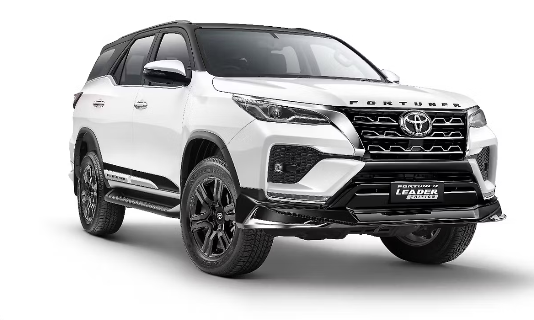 Toyota Fortuner Leader Edition 4X2 MT 2.8 Diesel