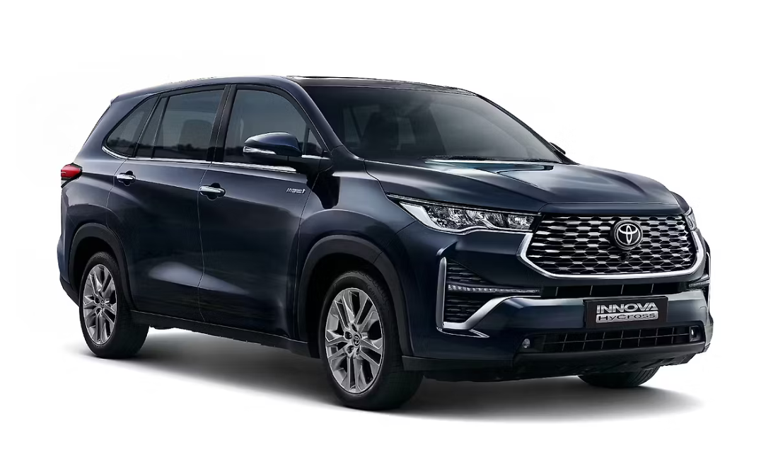 Toyota Innova Hycross GX (O) 7 STR