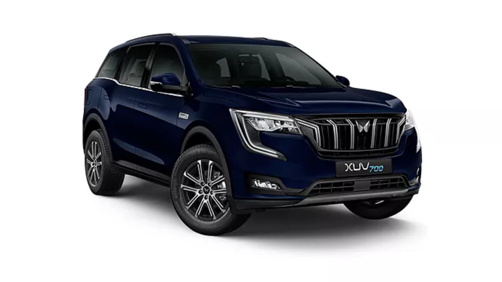 Mahindra XUV700 AX5 Select Petrol MT 7 STR